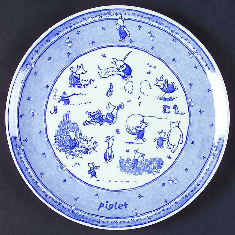 Classic Pooh Discovery (Blue) Wall Plate by Spode-1