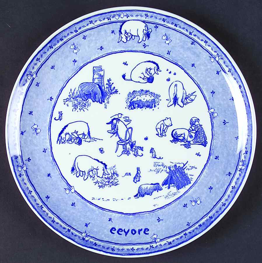 Classic Pooh Discovery (Blue) Wall Plate by Spode-1