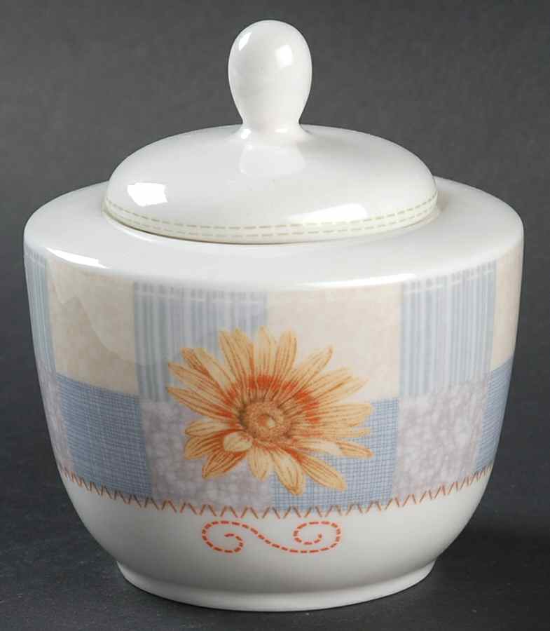 Natural Quartet Sugar Bowl & Lid by Studio Nova-1