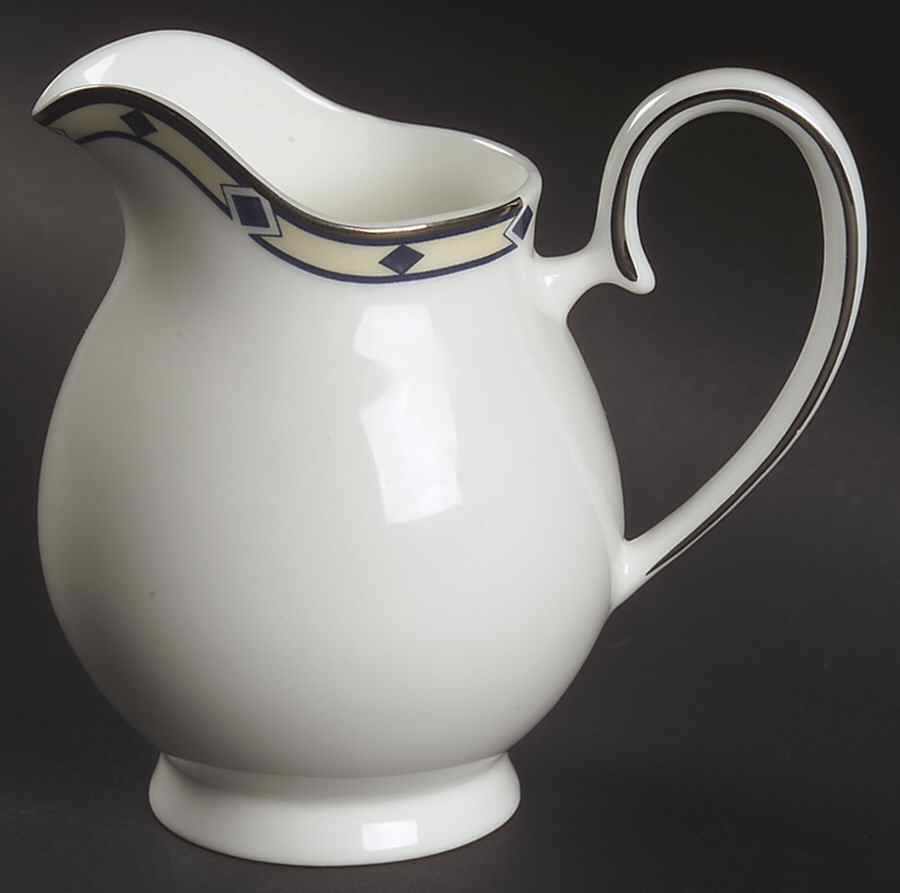 Geometrix Creamer by St Andrews-1