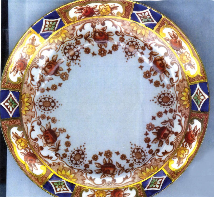 Spe12 Dinner Plate by Spencer Stevenson -1