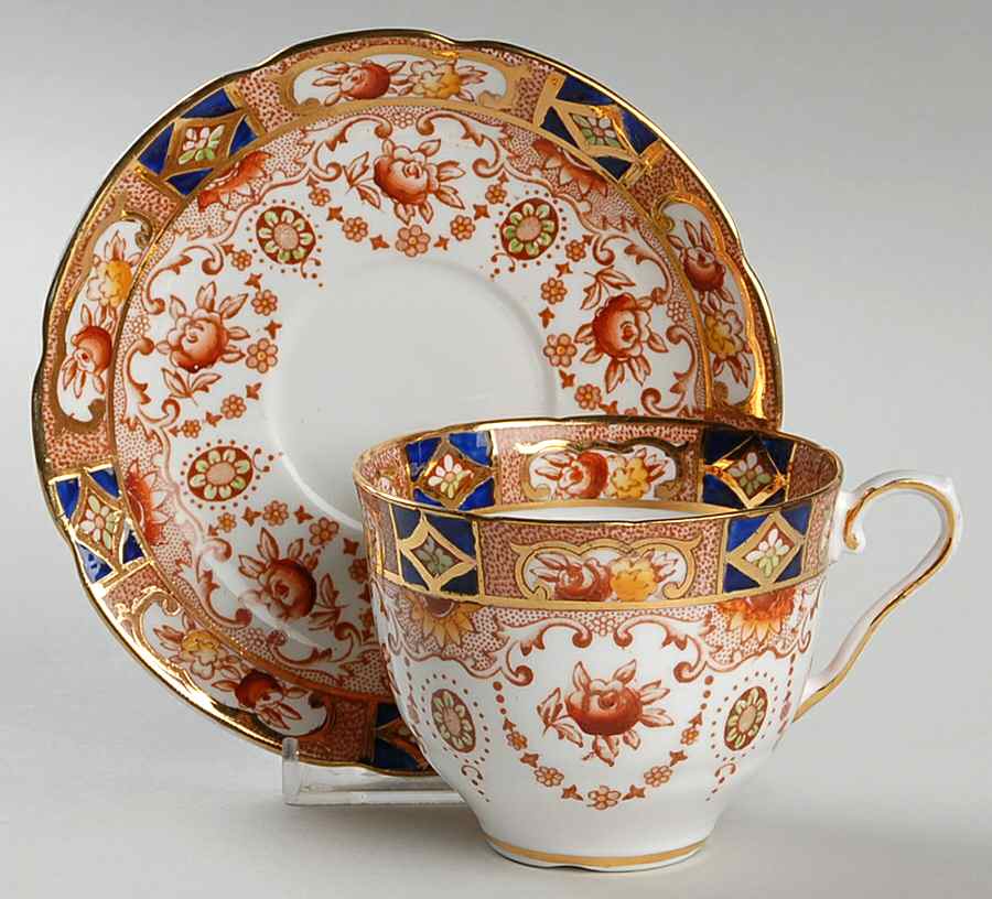 Spe12 Flat Cup & Saucer Set by Spencer Stevenson -1