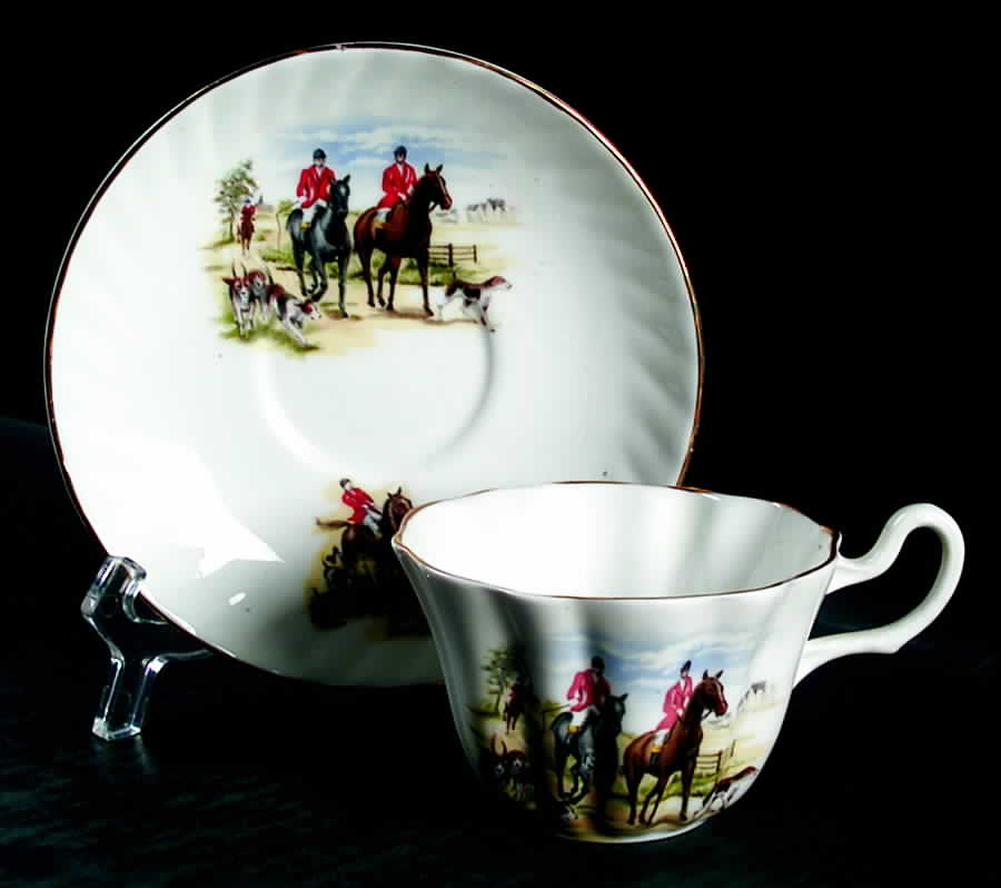 SPE13 Flat Cup & Saucer Set by Spencer Stevenson -1