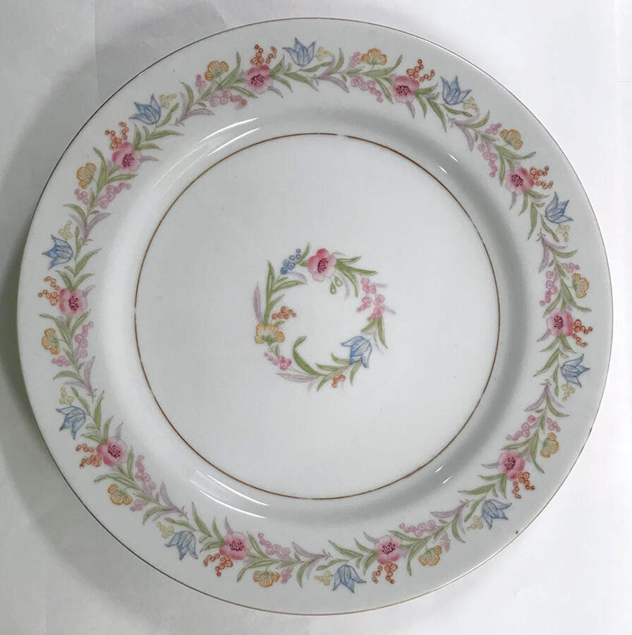 Son72 Dinner Plate by Sone-1