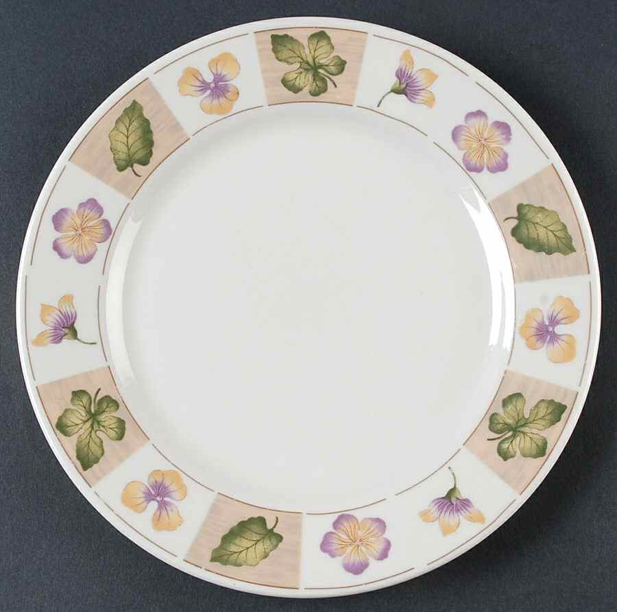 Dried Flowers Salad Plate by Sakura-1