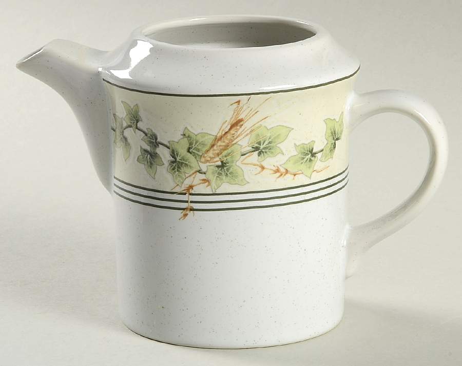 Ivy Lane Creamer by Studio Nova-1