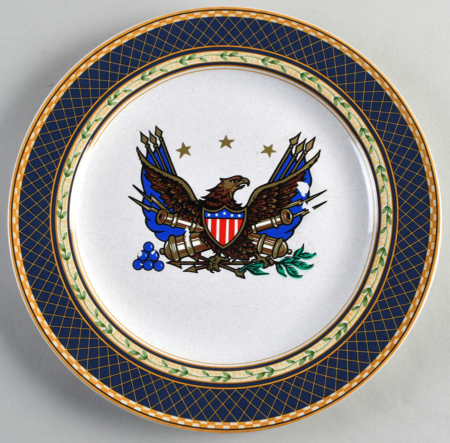 Regal Isle Dinner Plate by Studio Nova-1