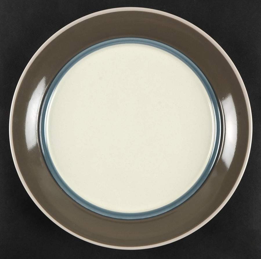 Mochachino 12" Chop Plate (Round Platter) by Studio Nova-1