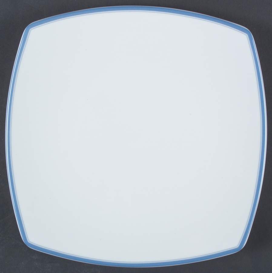 Accent Blue Dinner Plate by Studio Nova-1