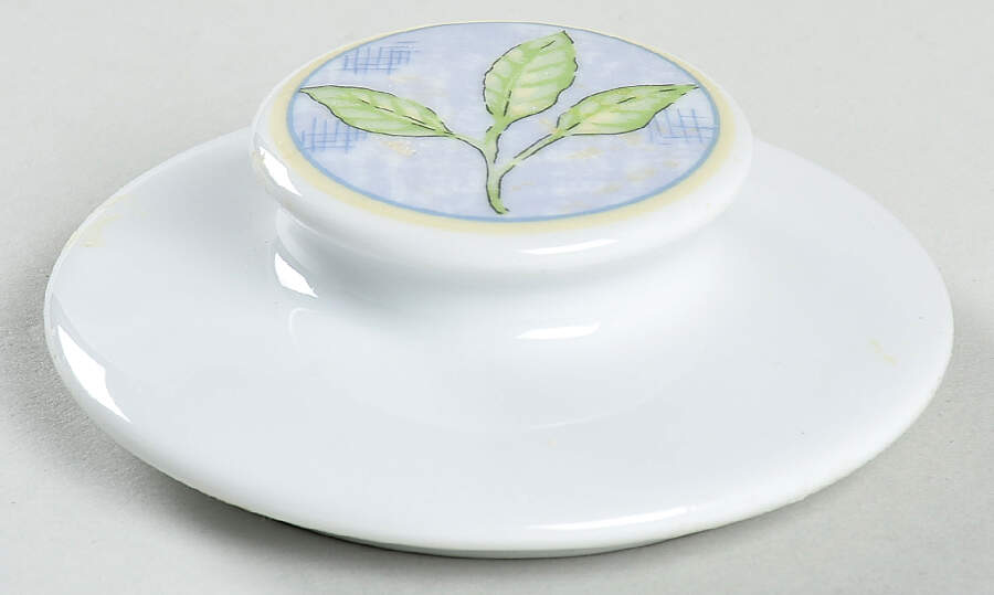 Lilac Garden Lid for Sugar Bowl by Studio Nova-1
