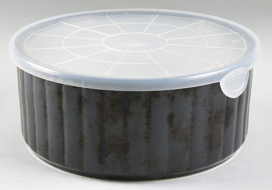 Nova Black (Newer, Grayish White Center) 8" Ceramic Storage Bowl & Plastic Lid by Sango-1