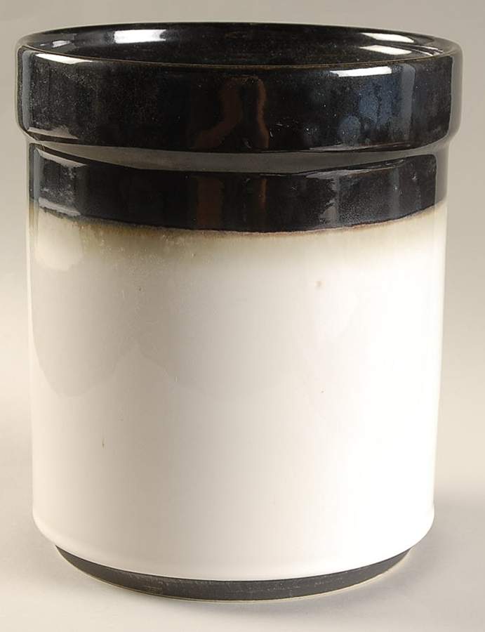 Nova Black (Newer, Grayish White Center) Extra Large Canister No Lid by Sango-1