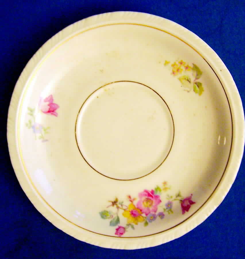 SCD53 Saucer by Schonwald-1