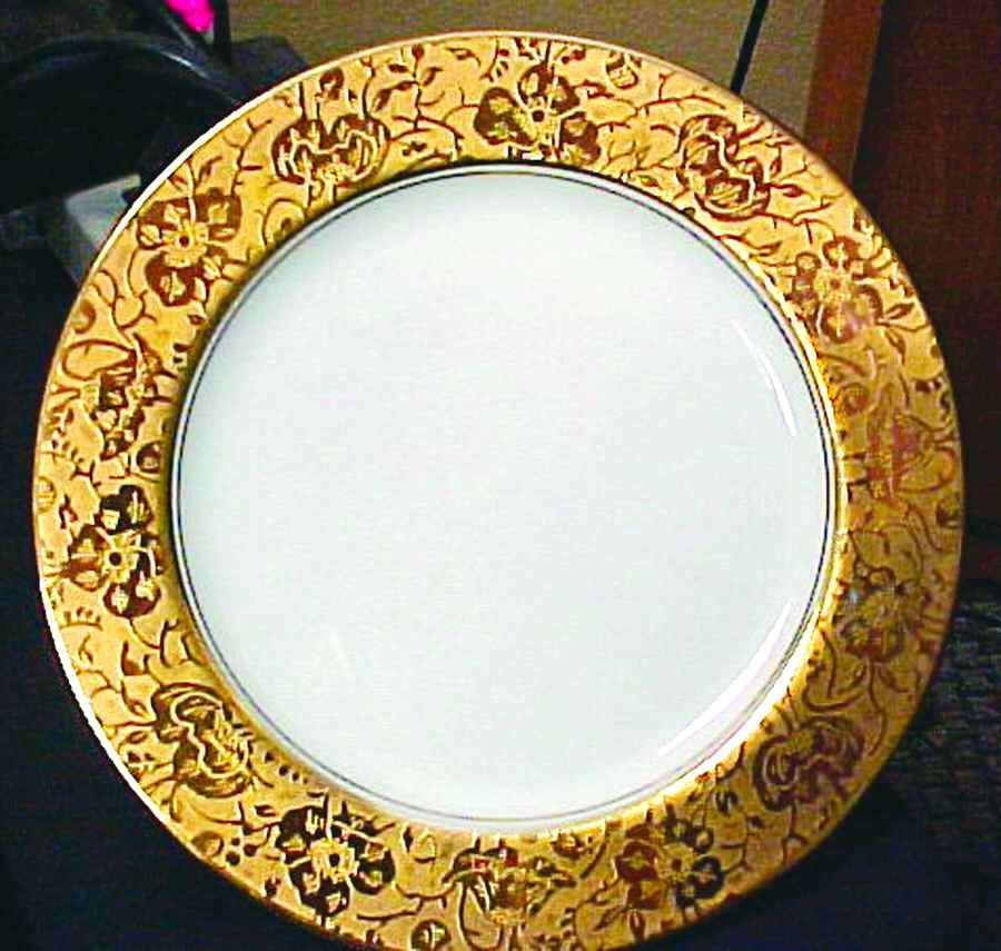 SFR28 Dinner Plate by Stouffer-1
