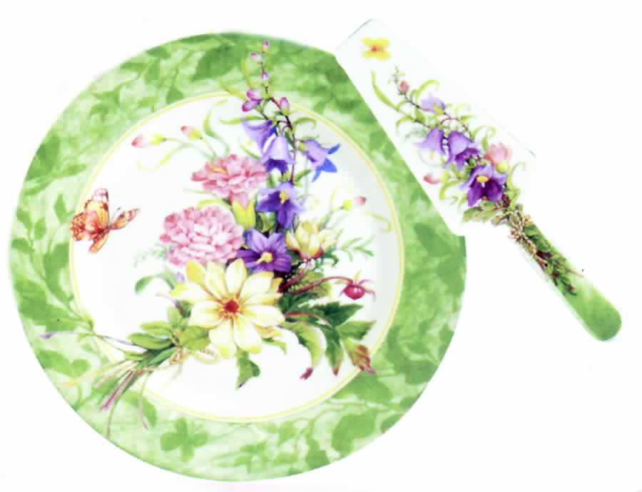 Elizabeth's Garden Cake Plate and Server (Boxed Set) by Sadek-1