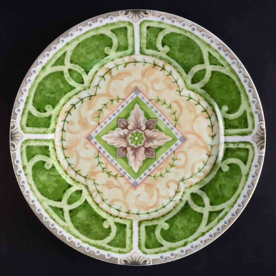 Hedge Wood Dinner Plate by Sadek-1