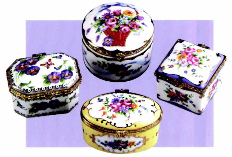 Petit Rose Hinged Box by Sadek-1