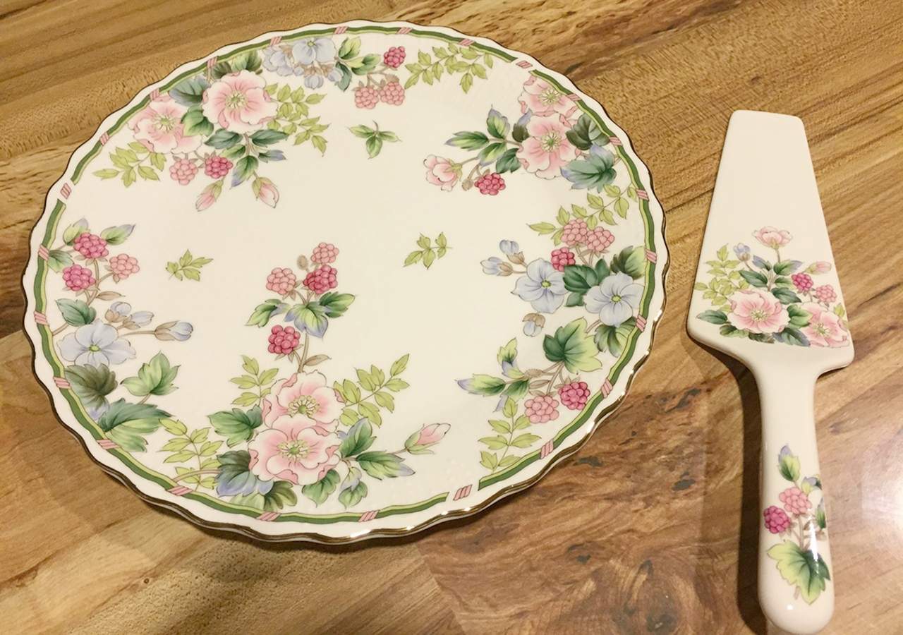 Flowers & Berries Cake Plate and Server (Boxed Set) by Sadek-1