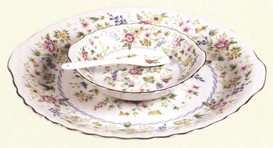 Meadow (3pc) Party Serving/Chip & Dip-Plate, Bowl & Spoon by Sadek-1