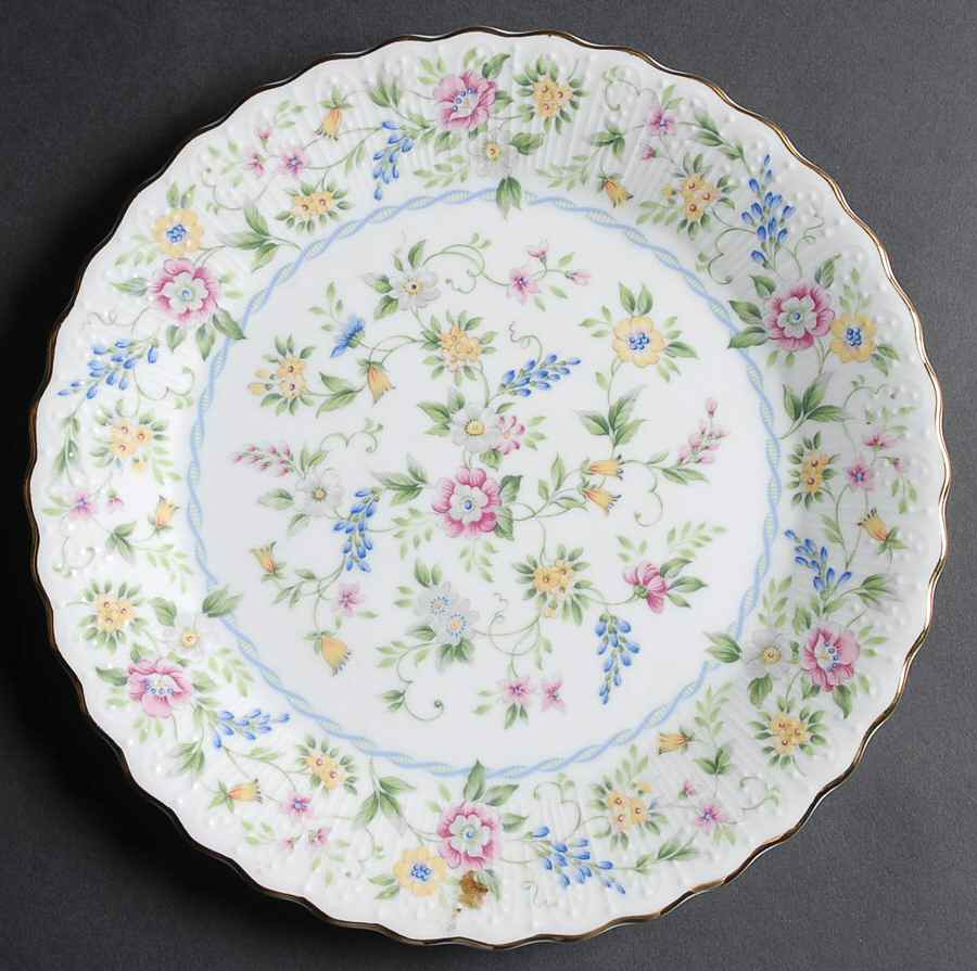 Meadow Cake Plate by Sadek-1