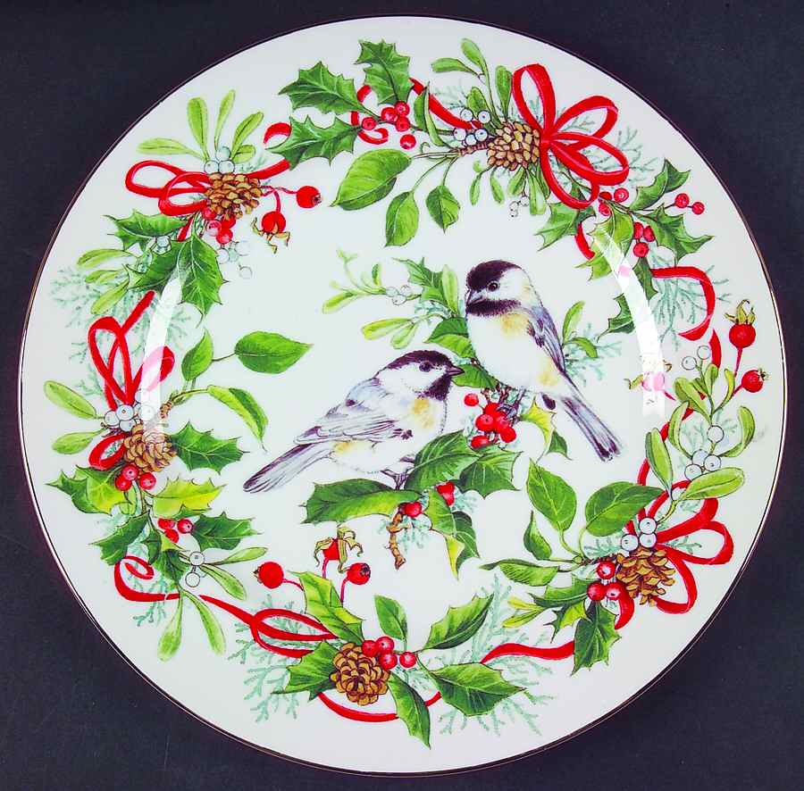 Winter Birds & Wreath Cake Plate by Sadek-1
