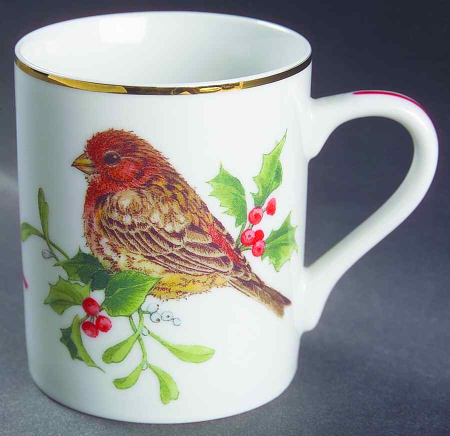 Winter Birds & Wreath Mug by Sadek-1