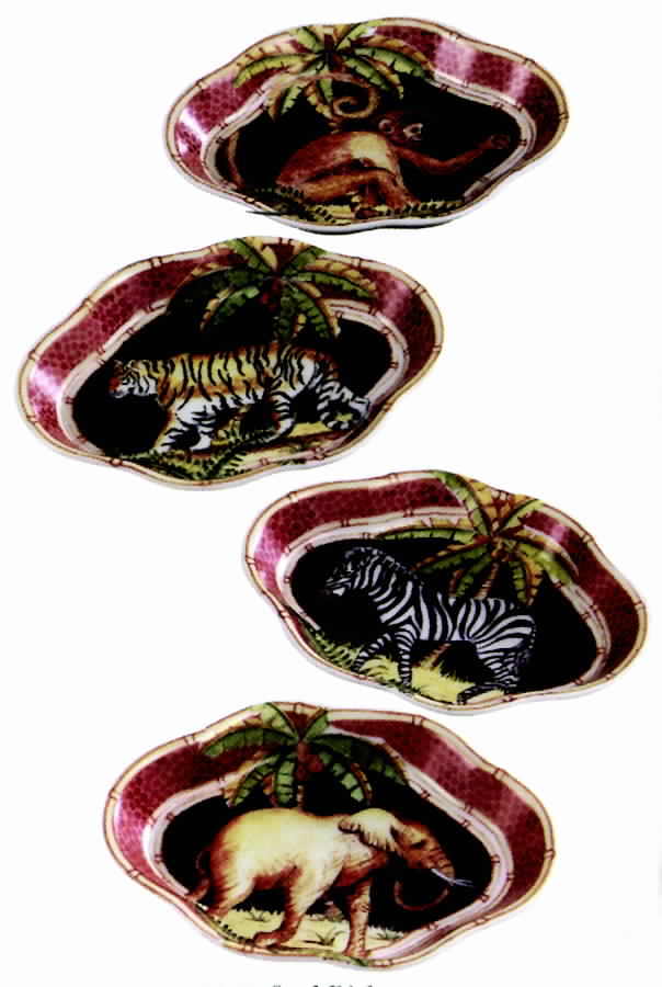 Jungle Safari Oval Scalloped Dish by Sadek-1