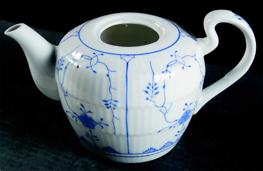 SEQ1 Teapot No Lid by Stewart's-1