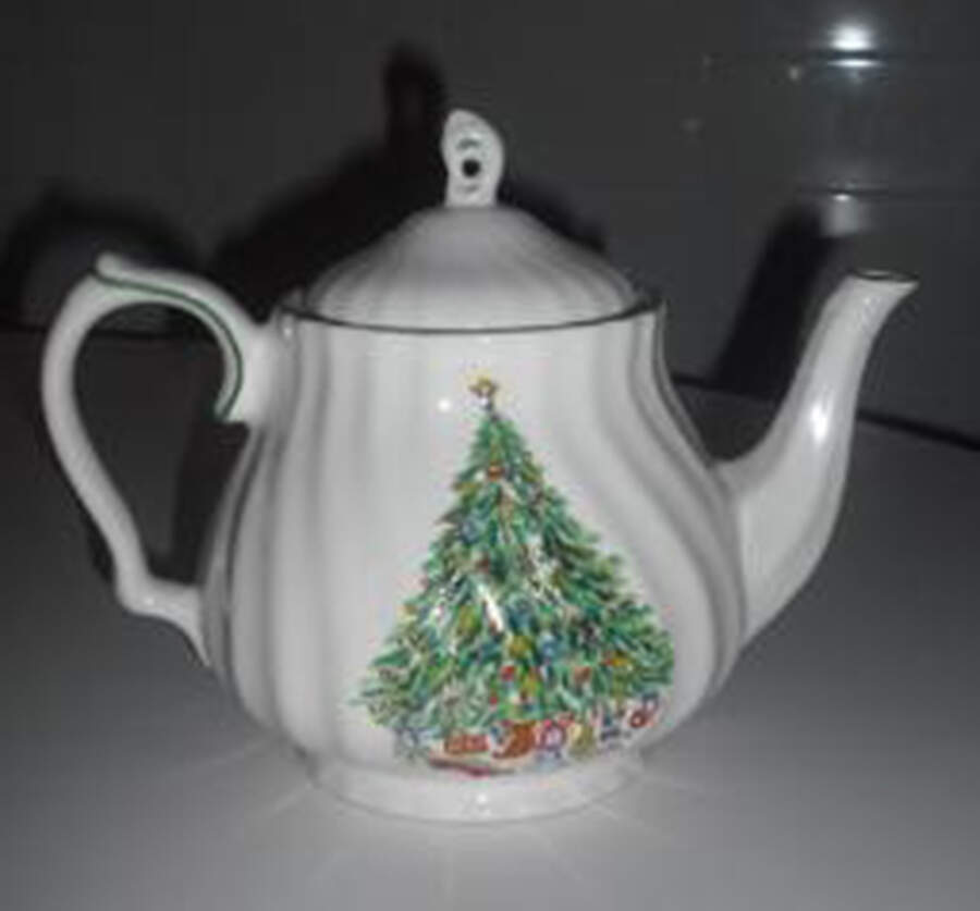SA12 Teapot & Lid by Sadler-1