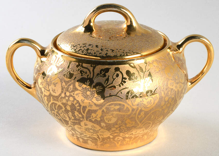 SFR77 Sugar Bowl & Lid by Stouffer-1