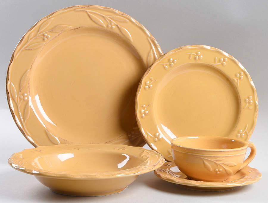 Bella Yellow (Mustard) 5 Piece Place Setting by Signature-1