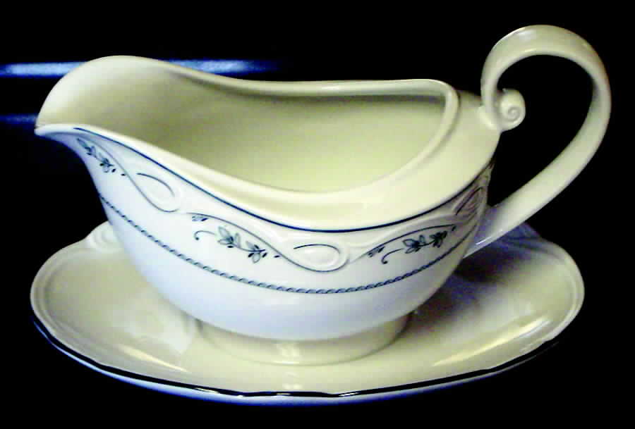 SLT281 Gravy Boat with Attached Underplate by Seltmann-1