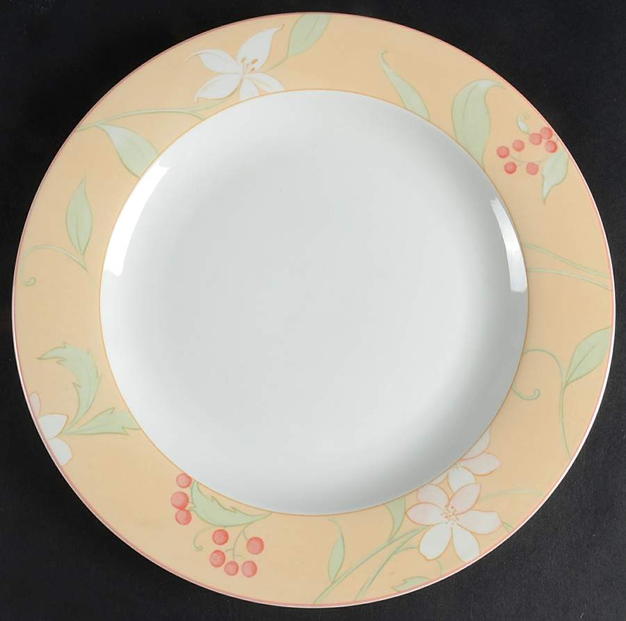Floral Rapture Dinner Plate by Studio Nova-1