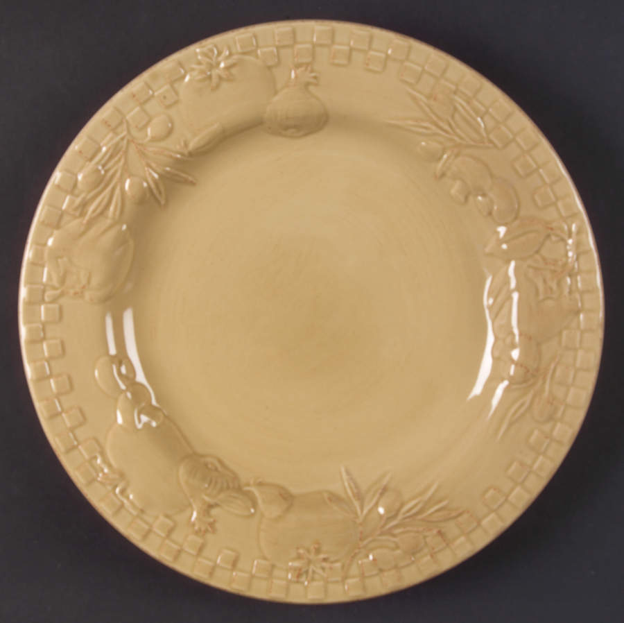Home Grown Dinner Plate by Signature-1