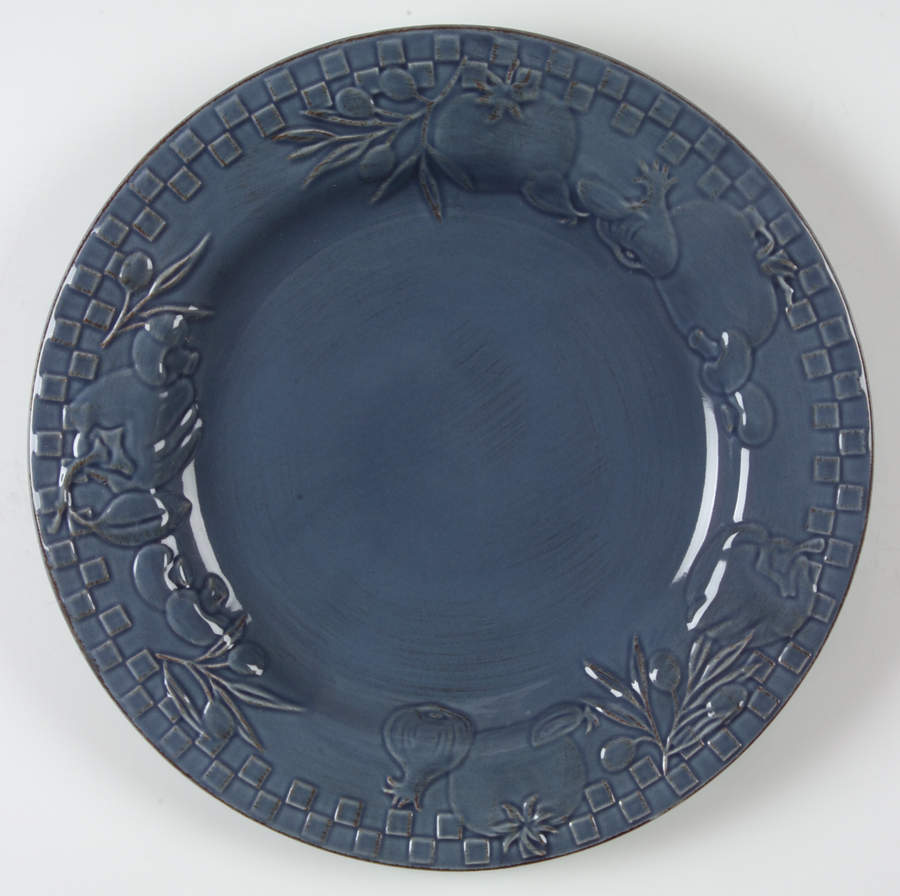 Home Grown Dinner Plate by Signature-1