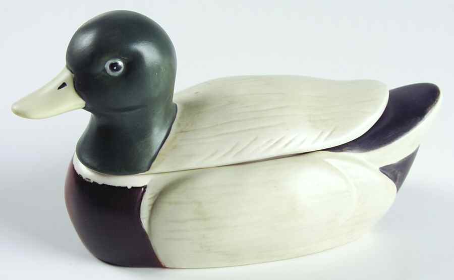 Northwoods Figural Sugar Bowl & Lid by Sakura-1