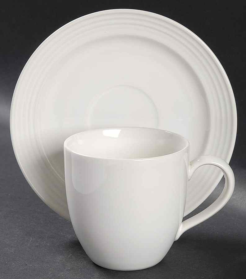 Velvet White Flat Cup & Saucer Set by Studio Nova-1