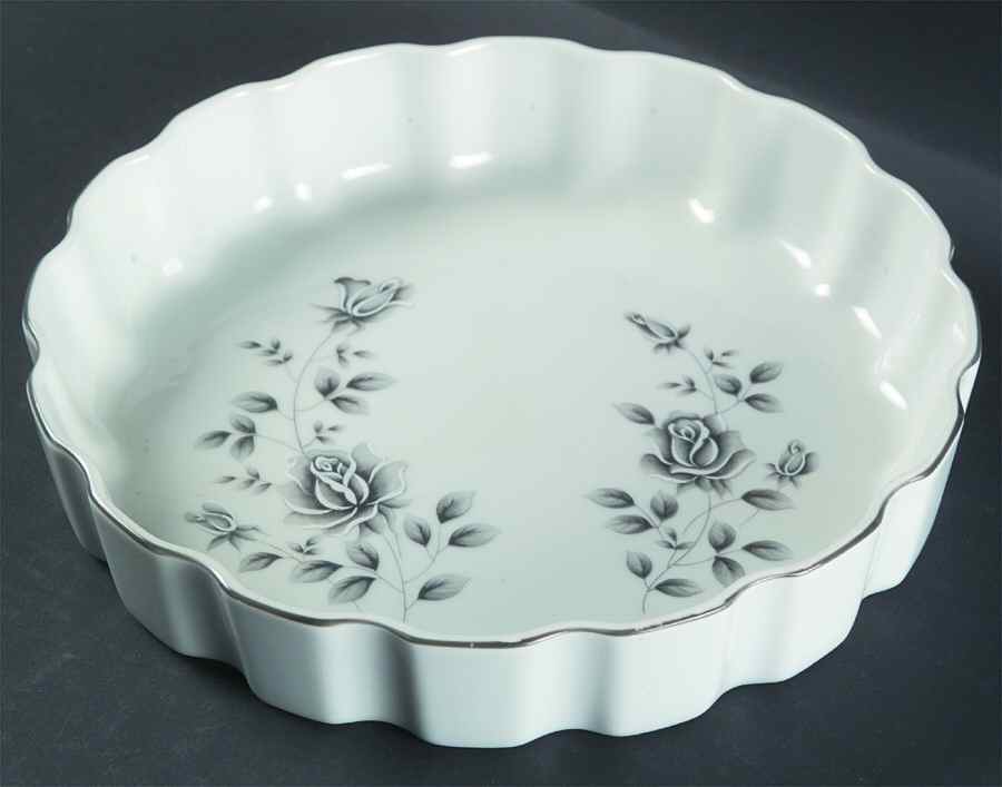 Gray Rose 9" Quiche by Sadek-1