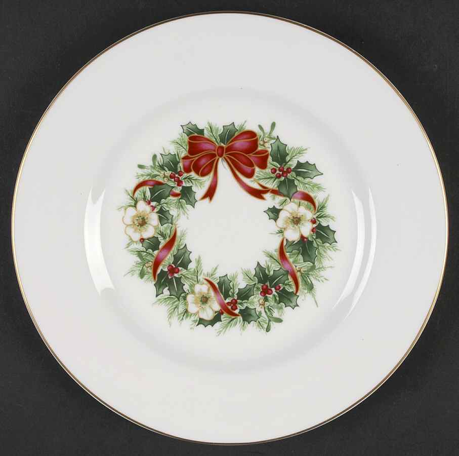 Holiday Garland Salad Plate by St Andrews-1