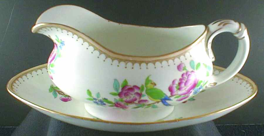 8653 Gravy Boat & Underplate by Shelley-1