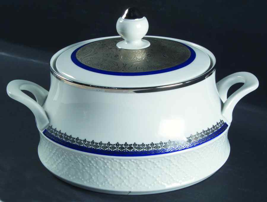 SCH434 Round Covered Vegetable by Schumann - Bavaria-1