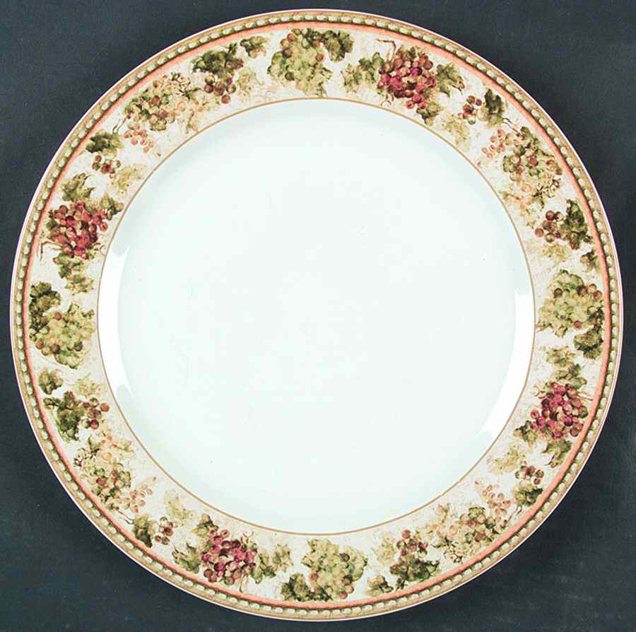 Vineyard (Smooth) Dinner Plate by Sakura-1