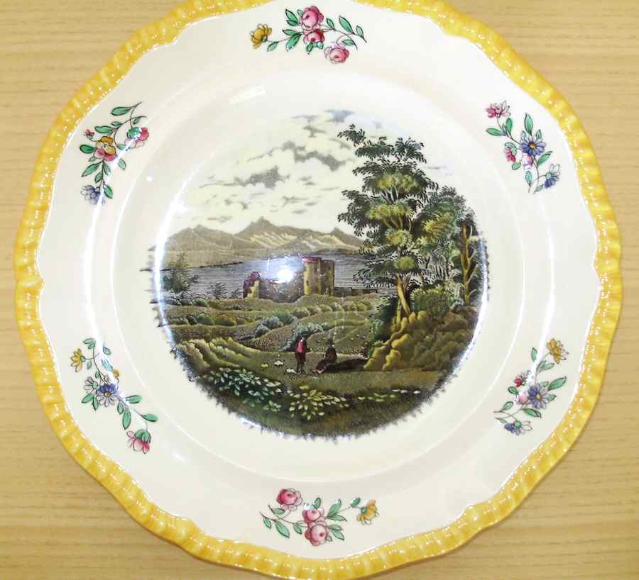 9072 Luncheon Plate by Spode-1