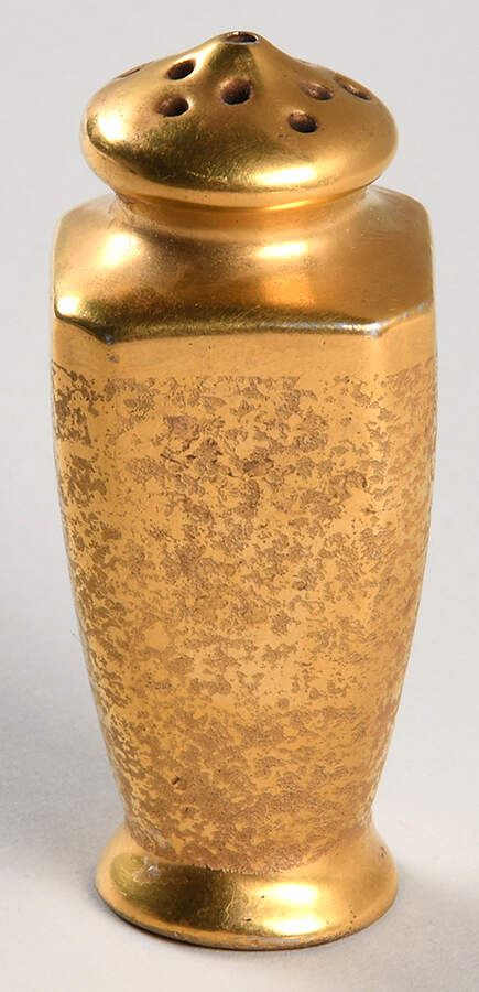 SFR35 Salt Shaker by Stouffer-1