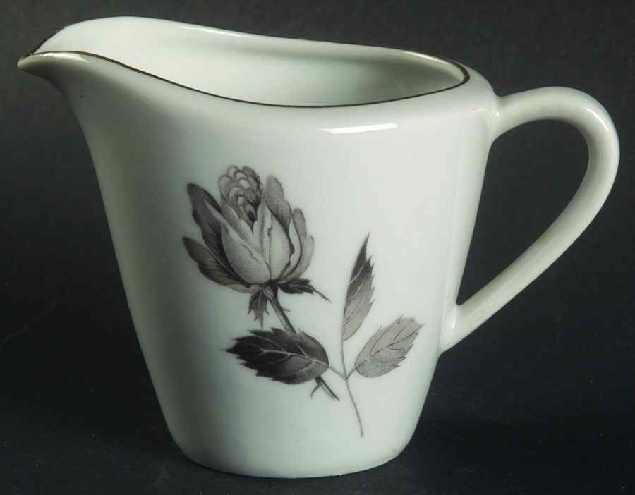 SLT306 Creamer by Seltmann-1