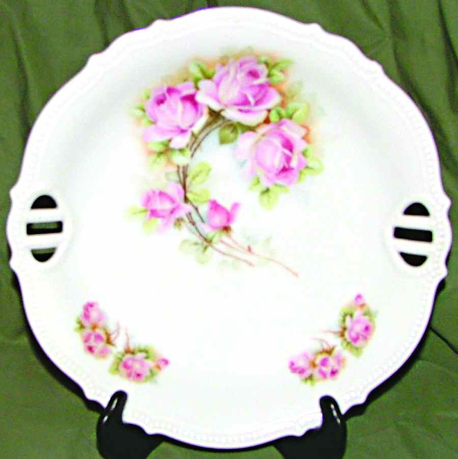 KOE52 Handled Cake Plate by Koenigszelt-1