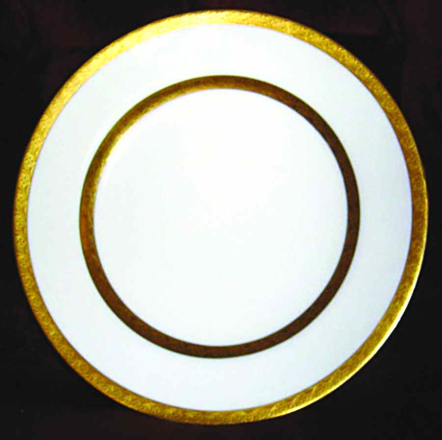 2163 Dinner Plate by Sutherland-1
