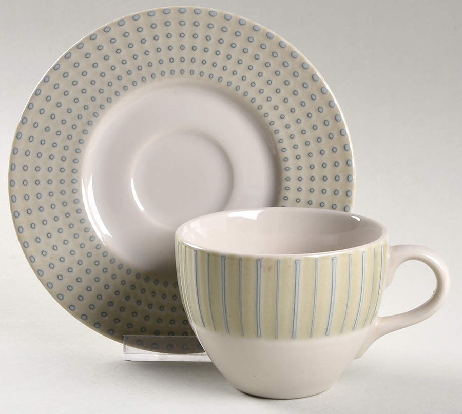 Moss Green Flat Cup & Saucer Set by Studio Nova-1