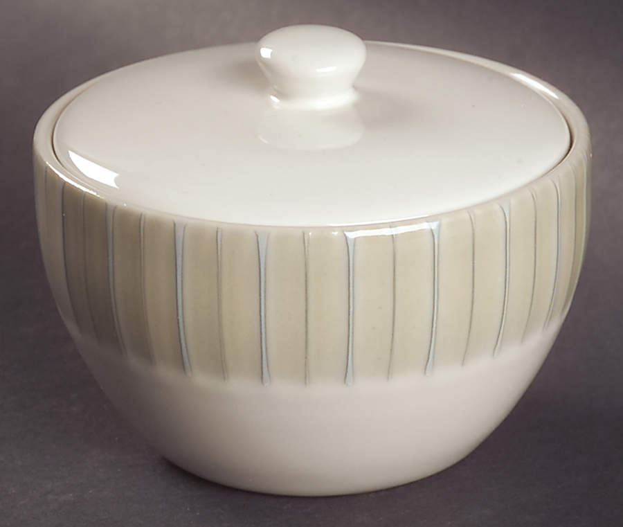 Moss Green Sugar Bowl & Lid by Studio Nova-1
