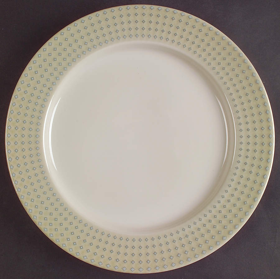Moss Green Dinner Plate by Studio Nova-1